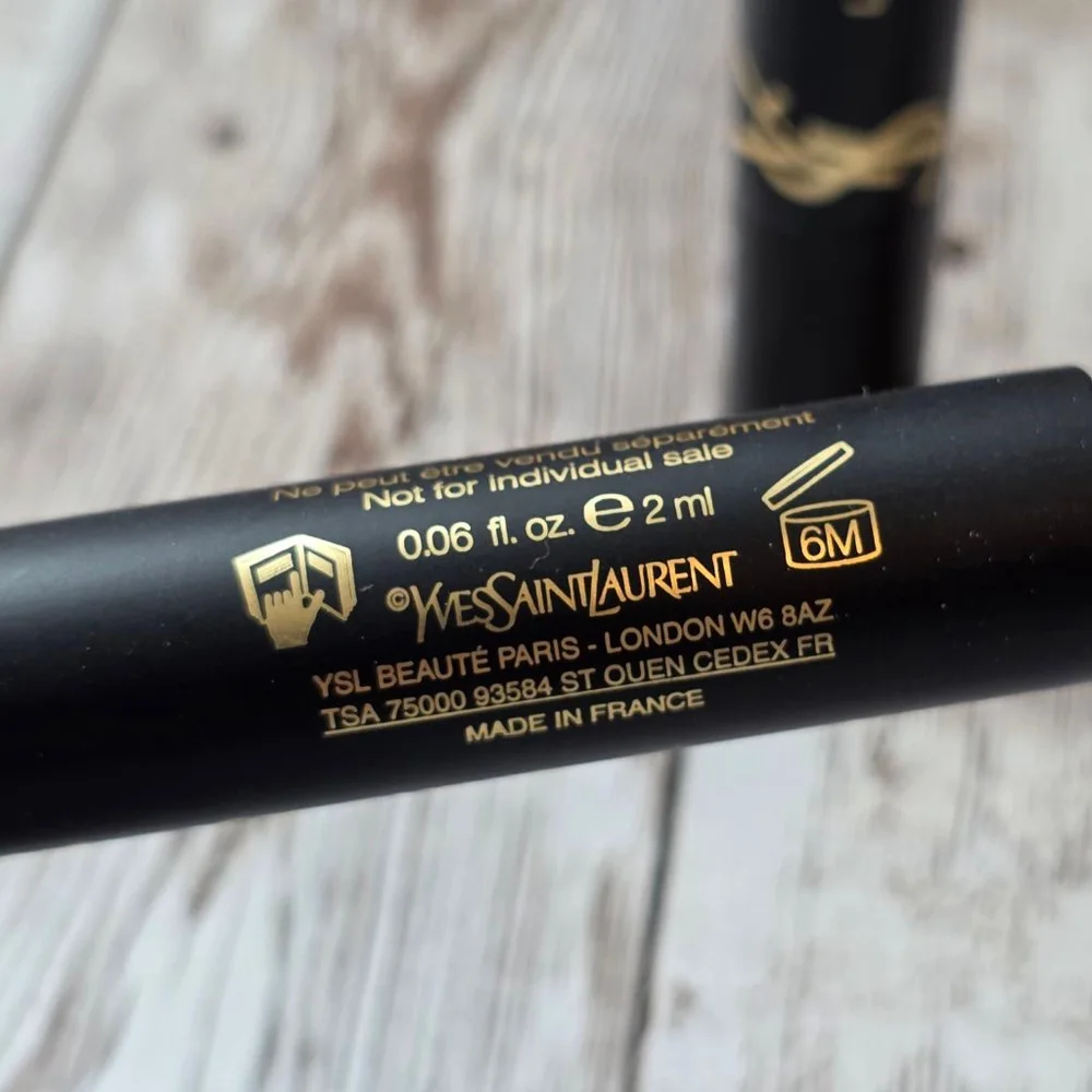 Women's Yves Saint Laurent Lash Clash Mascara travel size NWOT